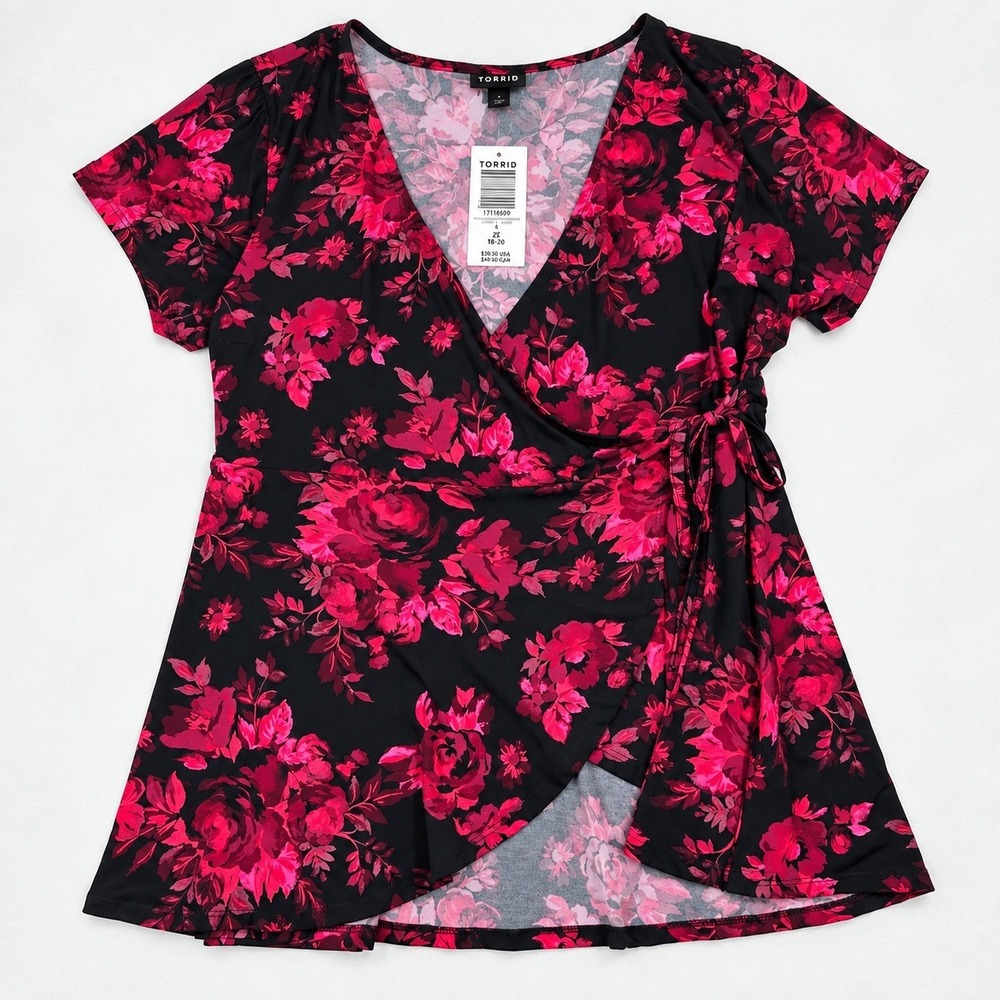 Torrid Super Soft Surplice Top 2X 18-20 Black Red Floral Wrap Tie NWT